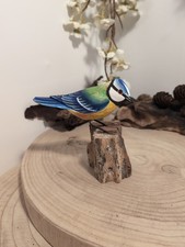 Hand Carved Wooden Blue Tit i Lovely Bird Sculpture on Tree Stump Fairtrade 
