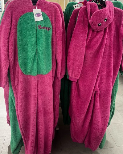 Barney friends one piece - barney,