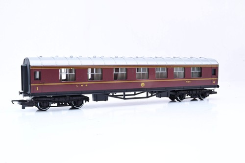 Hornby gauge r4182 61ft - hornby, oo