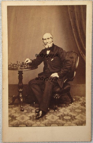 Cdv superb chess - superb, player