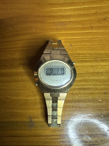 Vintage timex ladies digital - vintage,