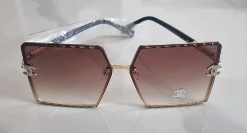 Chanel women square gold - chanel,