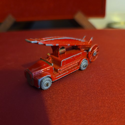 Lesney dennis fire engine - lesney,