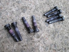 2005 VAUXHALL CORSA C 1.4 TWINPORT FULL SET OF 8 FRONT SEAT BOLTS TO FLOOR