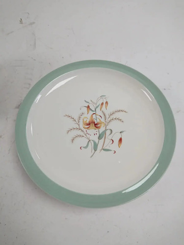 Wedgwood tiger lily dinner - lily,