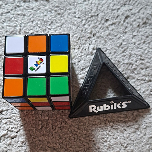Rubik 3x3x3 cube twist - rubik's,