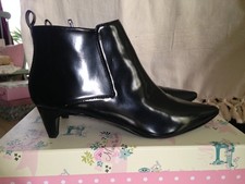 ZARA Basic Collection Black Faux Patent Ankle Boots Low Heel Zip Size 39 used