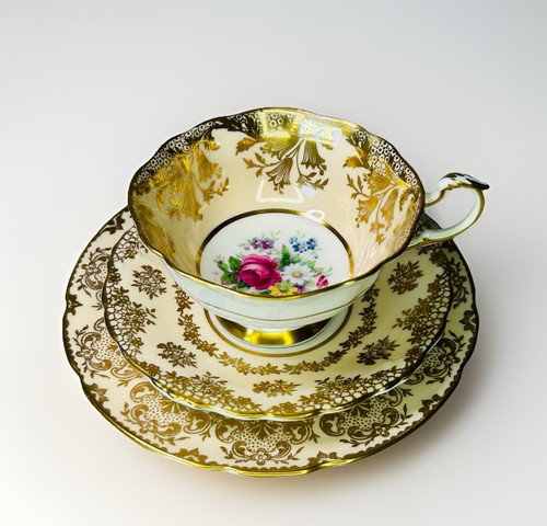 Vintage paragon queen - paragon,