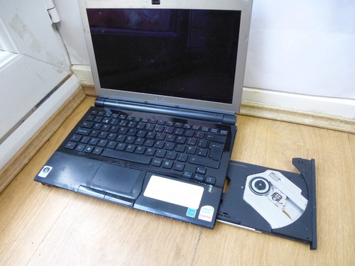 Sony vaio pcg - sony, 11.1"