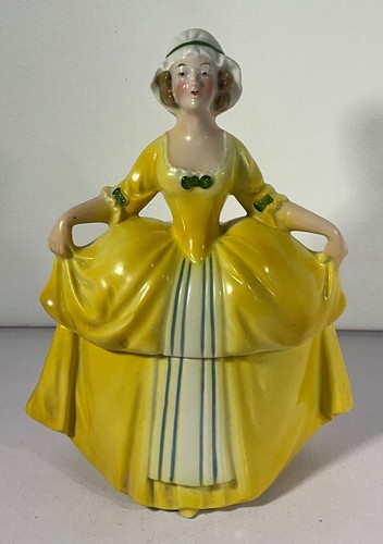 Charming vintage madame - vintage,