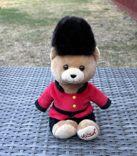 Hamleys guard plush teddy bear - guard,