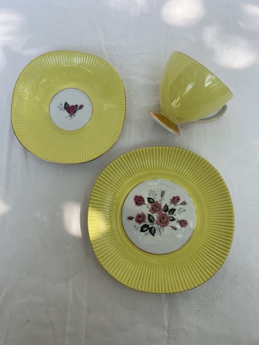 Vibrant yellow tea - vibrant, cup,