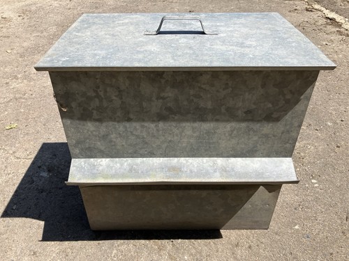 Galvanised metal livestock - galvanised,