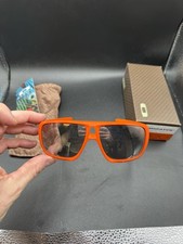 Oakley Dispatch Clementine