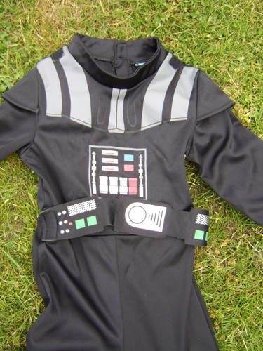 Disney darth vader dressing - disney, up