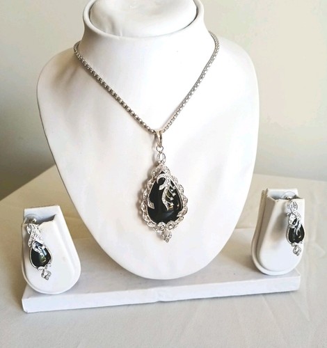 Women crystal jewelery - jewelery, set