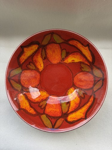 Lovely poole pottery - lovely,