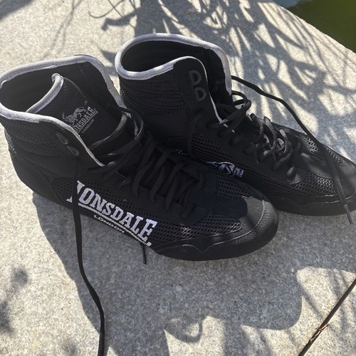 Black lonsdale boxing boot vgc - black,