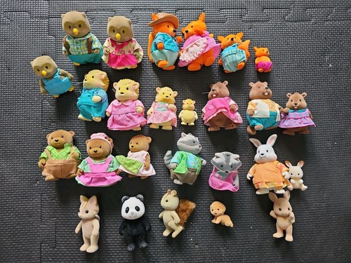 Calico critters lot 26 - calico,