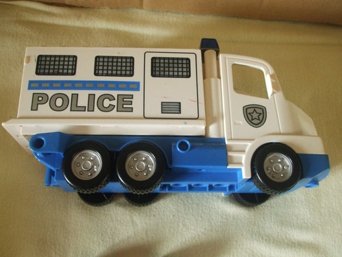 Lego duplo set police truck - lego,