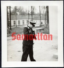 I12/32 WW2 ORIGINAL PHOTO OF GERMAN LW NCO WITH DAGGER