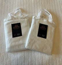NEW 2 x Beautiful White Pillow