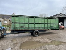 Parkhouse 28ft Cattle Box