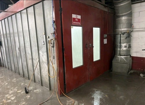 Body shop dalby - dalby, booth