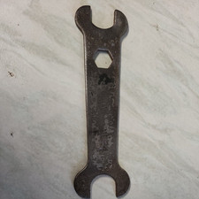 Vintage Spanner Qualcast L34