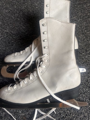 Vintage white leather - leather, figure