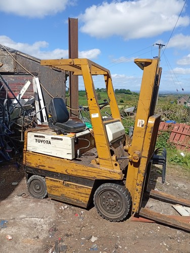 Toyota electric forklift - toyota,