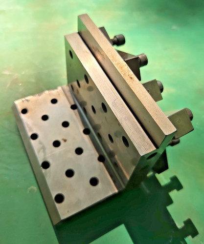Angle plate surface grinder - angle,