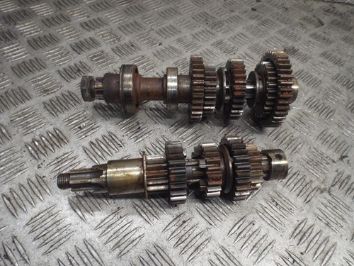 Kawasaki 350 1972 - s2, engine