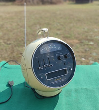 Weltron 2001 Vintage Space Age AM/FM Radio 1970s Working Retro Design Icon