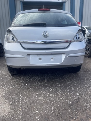 Vauxhall astra bumper - vauxhall, rear