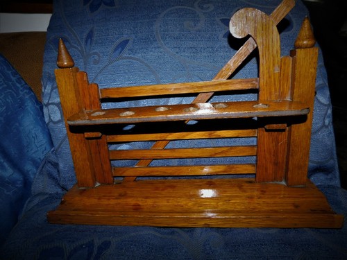 Vintage wooden pipe - x, stand