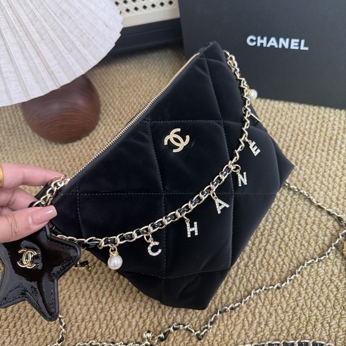 Chanel beauty gwp black velvet - chanel,