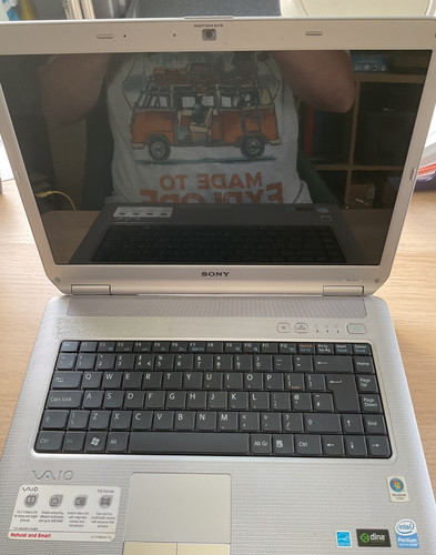 Sony vaio pcg - sony, pcg-7144m