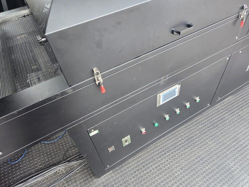 Conveyor with lights - with,