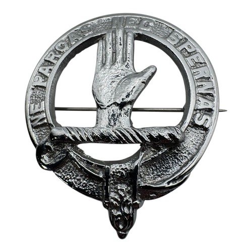 Scottish clan badge brooch pin - brooch,