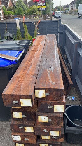 Wooden railway sleepers - wooden,