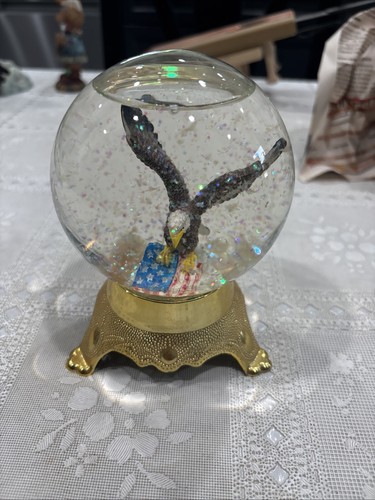 Eleco eagle snow globe - eleco,