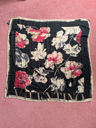 Vintage valentino 100 silk - 100%,