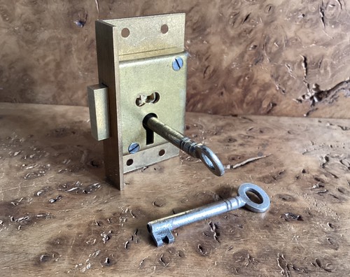 Antique brass half mortise - brass,