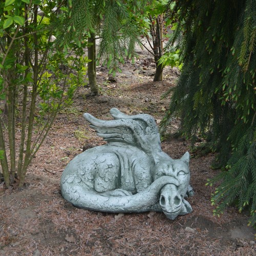 Laying dragon sculpture