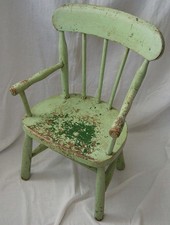 CHILD’S WOODEN CHAIR ANTIQUE