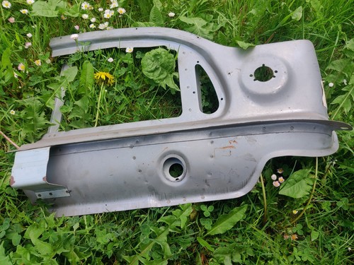 Classic mini left - left/near, side
