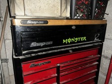 Snap on tools middle section