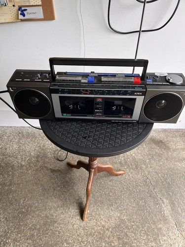 Aiwa w330 radio cassette - cs-w330,