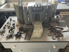 Lord of the Rings Helms Deep